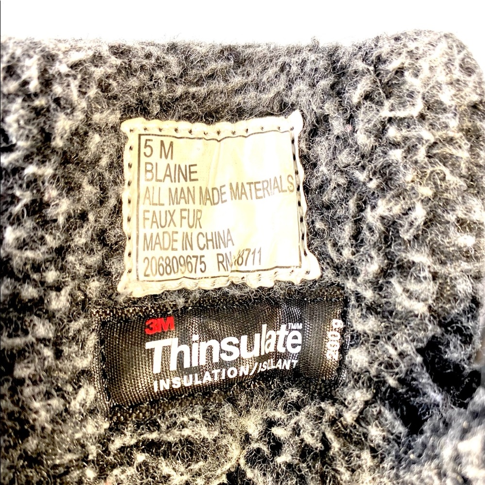 Totes - Picture 8 of 12